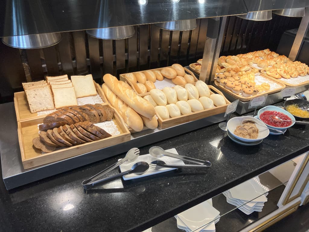 ロイヤルホテルサイゴンの朝食バイキング