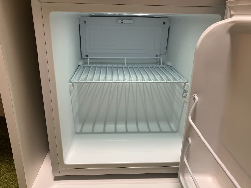 ホテルウィングインターナショナルセレクト東大阪の冷蔵庫